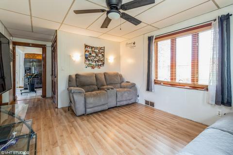 331 Chaney Ave, Crest Hill, IL 60403 photo 5