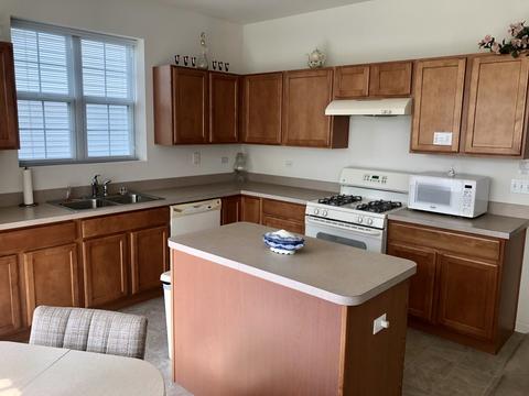 2467 Rolling Ridge Ln, Elgin, IL 60124 photo 5