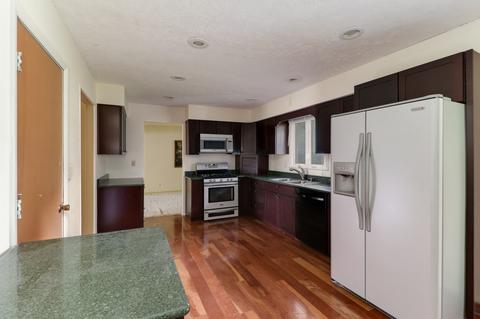 208 Arlington Dr, Normal, IL 61761 photo 9