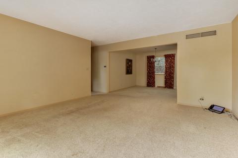 208 Arlington Dr, Normal, IL 61761 photo 6