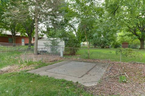 208 Arlington Dr, Normal, IL 61761 photo 26