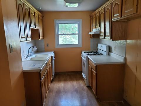 34 Mccarthy Rd, Park Forest, IL 60466 photo 7
