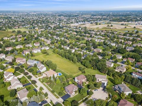 800 Hayrack Dr, Algonquin, IL 60102 photo 33