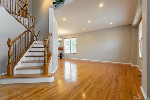 3091 Whitney Rd, Aurora, IL 60502 photo 3