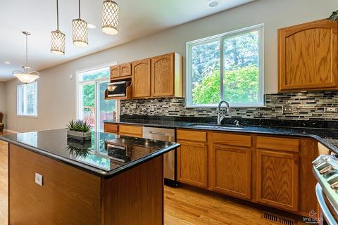 3091 Whitney Rd, Aurora, IL 60502 photo 13
