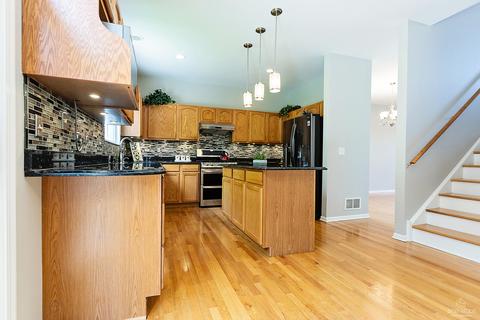 3091 Whitney Rd, Aurora, IL 60502 photo 11