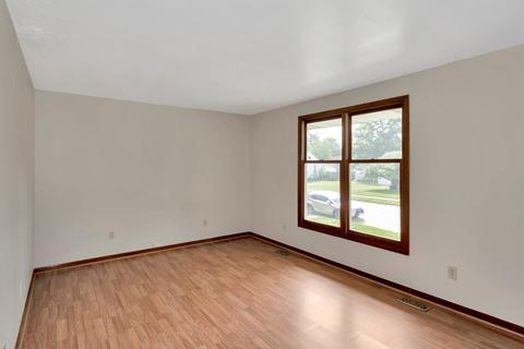 460 S Cannon Ave, Kankakee, IL 60901 photo 3