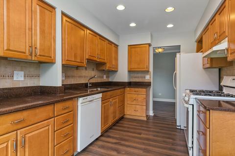646 Lakeside Circle Dr, Wheeling, IL 60090 photo 5