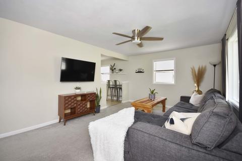 4 Ryan Dr, Bloomington, IL 61701 photo 6