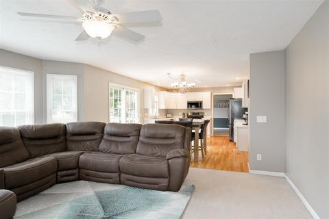 701 Thistlewood Cc Ct, Normal, IL 61761 photo 12