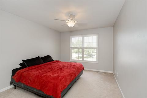 701 Thistlewood Cc Ct, Normal, IL 61761 photo 32