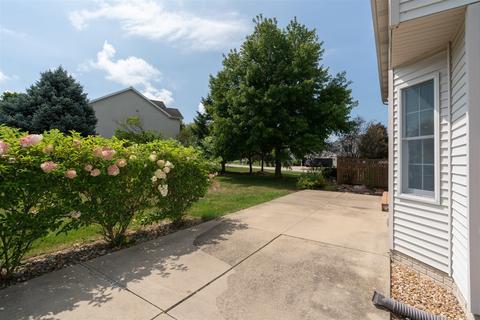 701 Thistlewood Cc Ct, Normal, IL 61761 photo 37