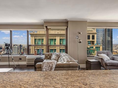 30 E Huron St #5507, Chicago, IL 60611 photo 16