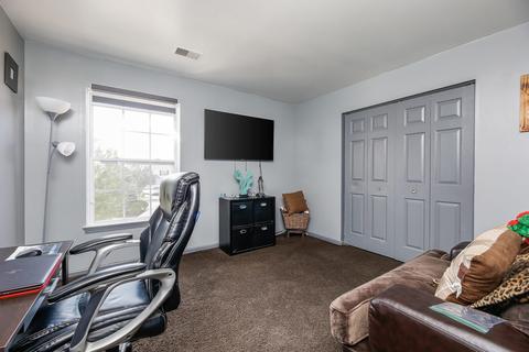 3242 Thunderbird Ct E, Aurora, IL 60503 photo 18
