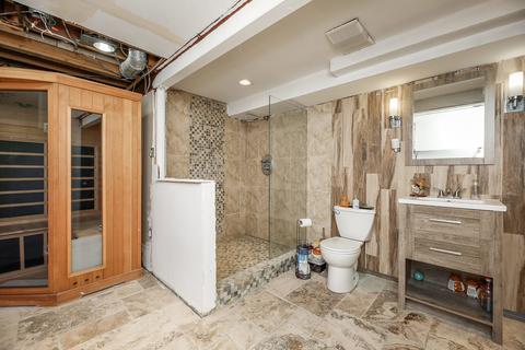 3242 Thunderbird Ct E, Aurora, IL 60503 photo 24
