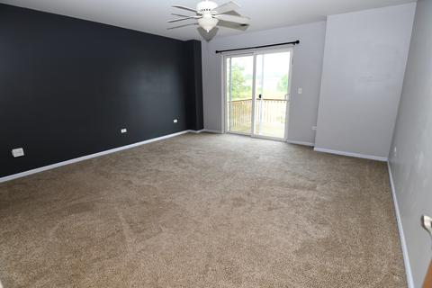 602 Legend Ln, Mchenry, IL 60050 photo 9
