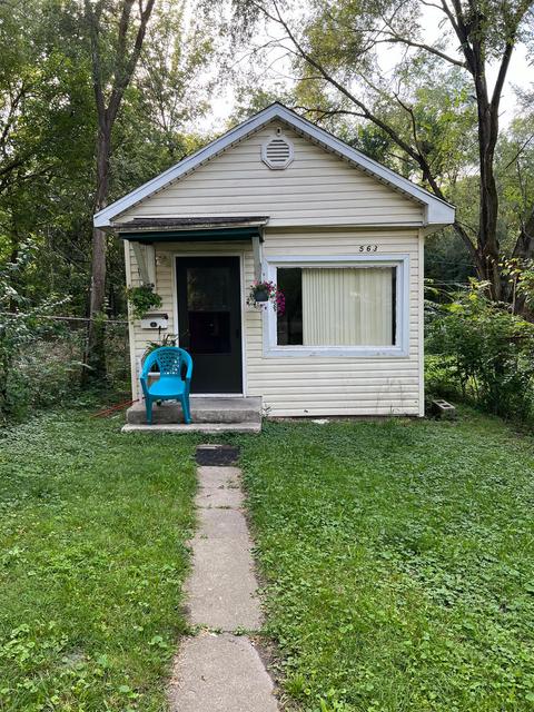 563 N Schuyler Ave, Kankakee, IL 60901