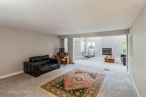 790 Freeman Rd, Hoffman Estates, IL 60192 photo 9
