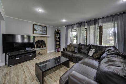 16123 S Peerless Dr, Plainfield, IL 60586 photo 2