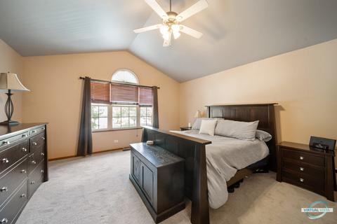 893 Wembley Ct, Elgin, IL 60120 photo 16