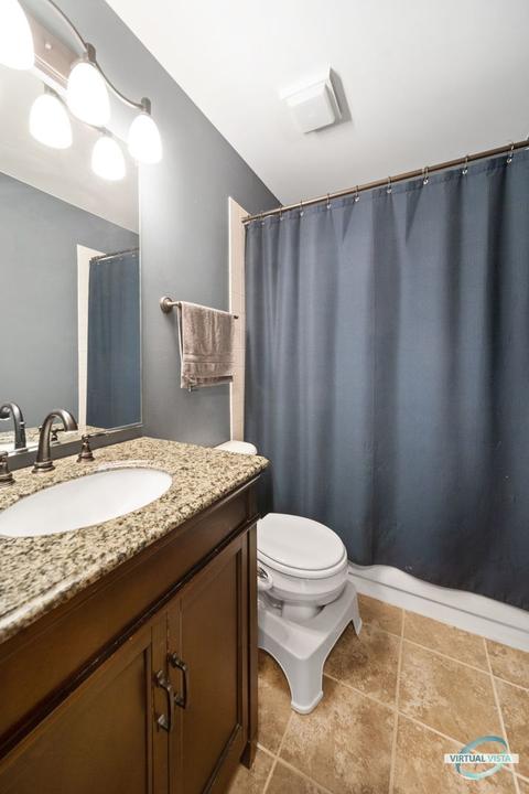 893 Wembley Ct, Elgin, IL 60120 photo 21