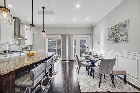 627 E 41st St, Chicago, IL 60653 photo 8