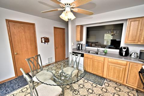 1394 Fox Hound Trl, Beecher, IL 60401 photo 8