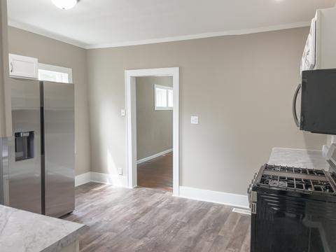 729 Douglas St, Morris, IL 60450 photo 5