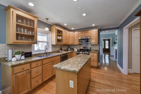 604 N Wheaton Ave, Wheaton, IL 60187 photo 13
