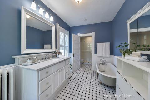 604 N Wheaton Ave, Wheaton, IL 60187 photo 21