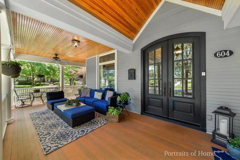 604 N Wheaton Ave, Wheaton, IL 60187 photo 5