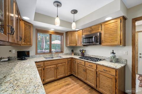 1985 Salem Rd, Elgin, IL 60123 photo 7