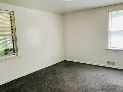 1696 E River St, Kankakee, IL 60901 photo 5