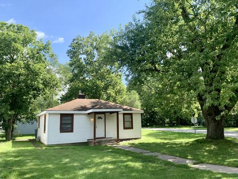 1696 E River St, Kankakee, IL 60901 photo 1