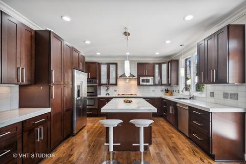 1045 Arbor Ln, Glenview, IL 60025 photo 4