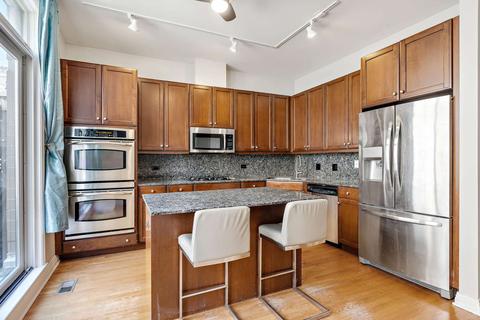124 E 18th St, Chicago, IL 60616 photo 9