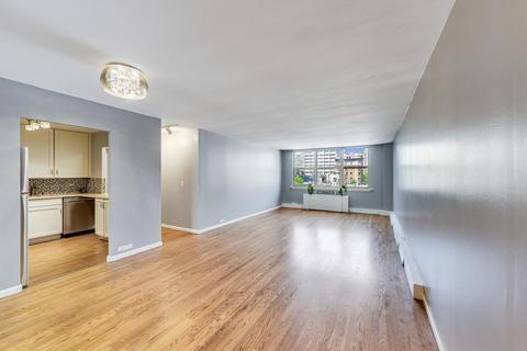 40 E Cedar St #7D, Chicago, IL 60611 photo 3