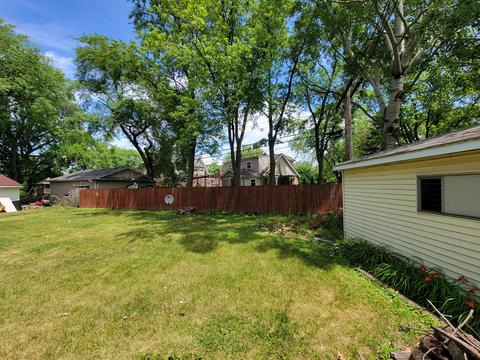6809 Columbia Dr, Bridgeview, IL 60455 photo 17