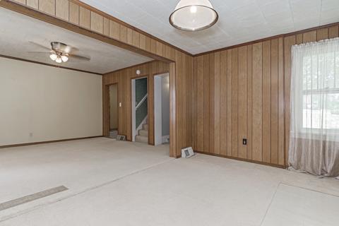305 E Washington St, Carlock, IL 61725 photo 9