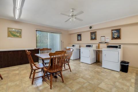 3900 Dundee Rd #105C, Northbrook, IL 60062 photo 18