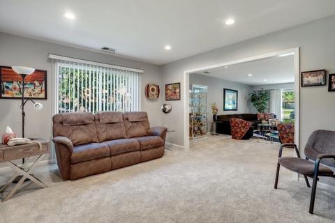 3900 Dundee Rd #105C, Northbrook, IL 60062 photo 8