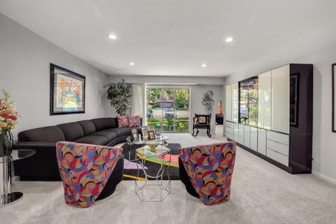 3900 Dundee Rd #105C, Northbrook, IL 60062 photo 3