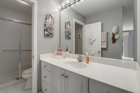3900 Dundee Rd #105C, Northbrook, IL 60062 photo 6