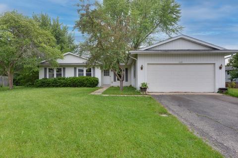 1645 Brook Ct, Aurora, IL 60504 photo 1