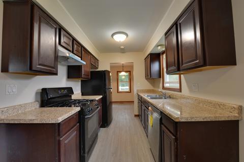 1645 Brook Ct, Aurora, IL 60504 photo 8