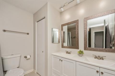 80 Pine Cir, Cary, IL 60013 photo 9
