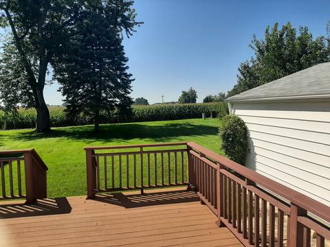 210 E Kirke Gate, Lee, IL 60530 photo 19