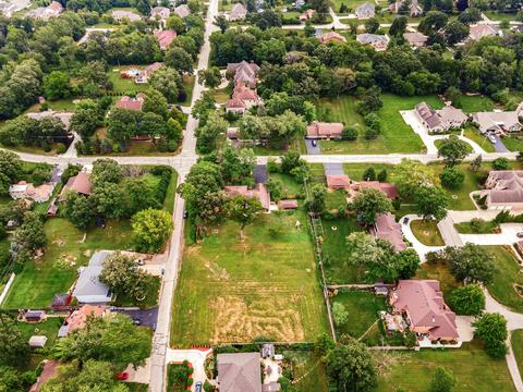 701 E Hickory Ave, Addison, IL 60101 photo 11