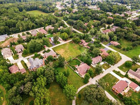 701 E Hickory Ave, Addison, IL 60101 photo 9