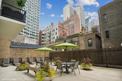 71 E Division St #1702, Chicago, IL 60610 photo 14